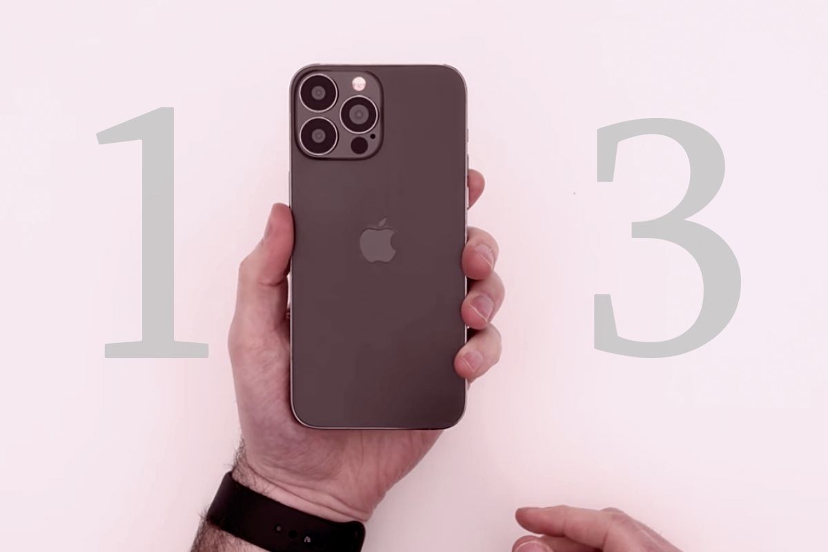 booking iphone 13