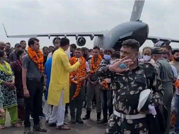 Indian Air Force C-17 Lands in Jamnagar Gujarat with Indian officials from Kabul, Afghanistan.