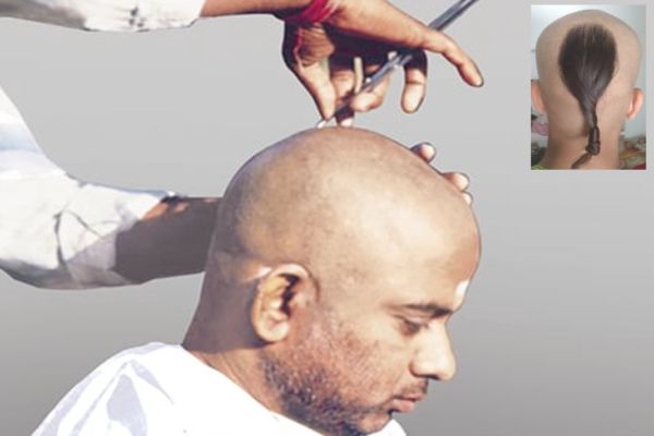 FIR against Dehradun's Barber for cutting Choti of Panditji.