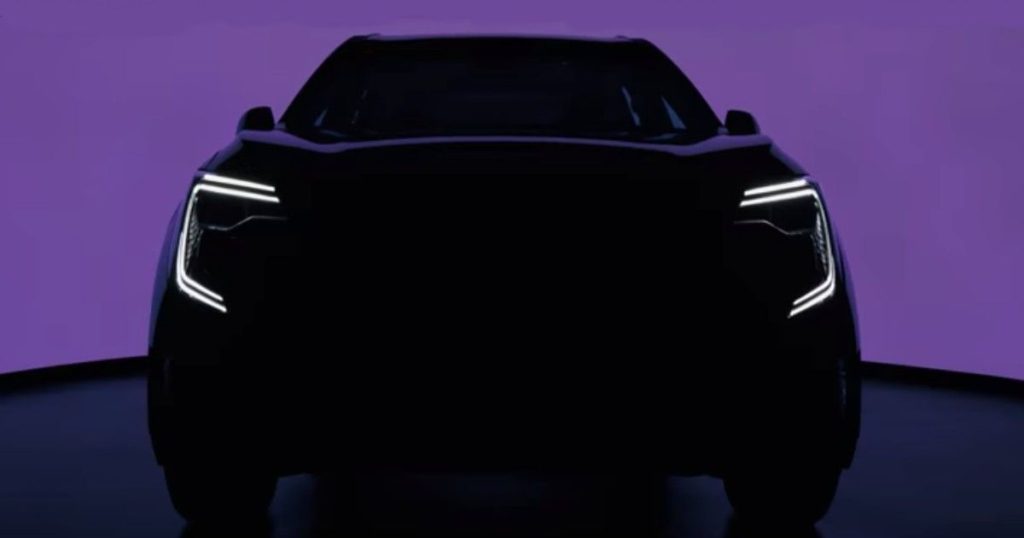 AI Alexa Voice in Mahindra XUV700, the first car of India. First Hightech car of India 2021