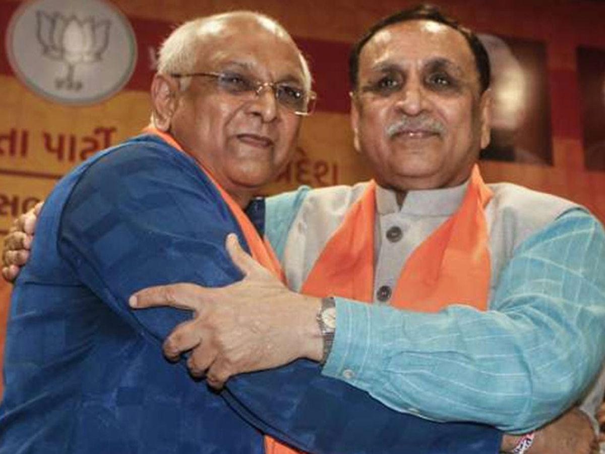 Crisis on MLAs after senior ministers in Gujarat, 60 per cent MLAs of Rupani government can get new tickets in 2022 elections.