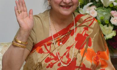 Saira Banu taken to Hinduja hospital after a heart attack.