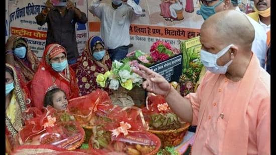 Chief minister Yogi Adityanath distributes 1.23 lakh smartphones among Anganwadi workers.
