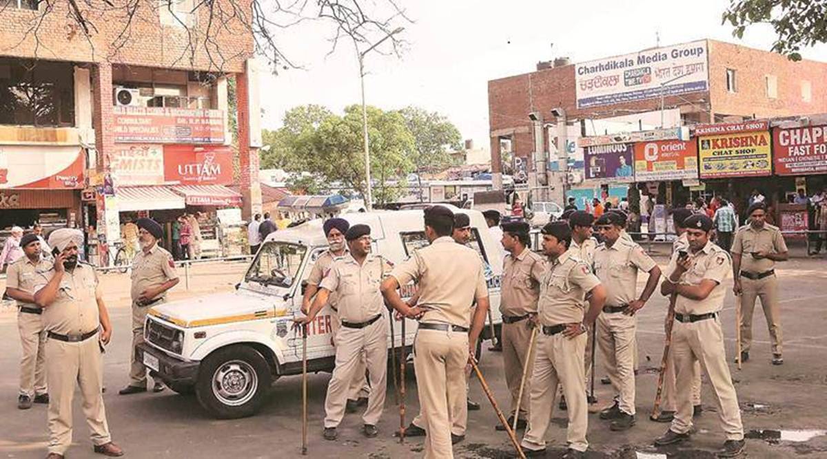 The family of the policemen was seen chanting slogans in different areas of Ahmedabad.