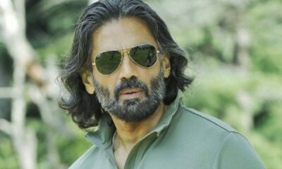 Suniel Shetty gets emotional