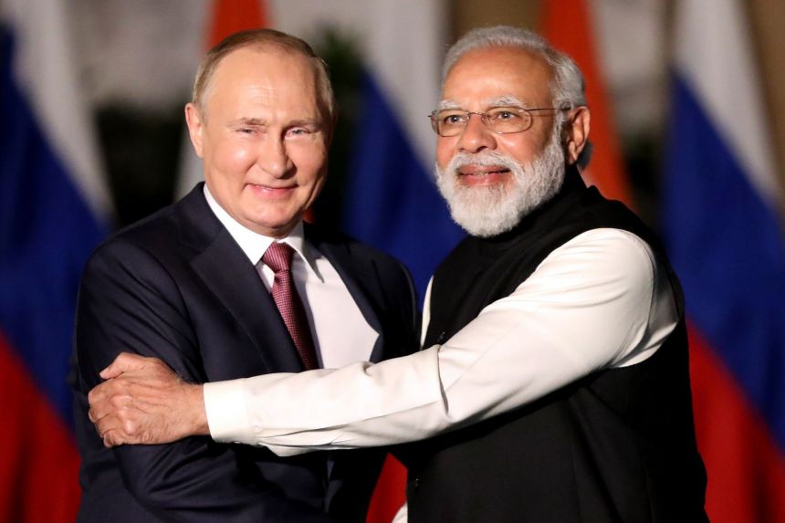 PM Modi welcomes Russia's Putin