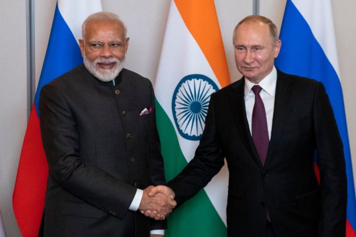 PM Narendra Modi with Russia president Putin PM Narendra Modi with Russia president Putin