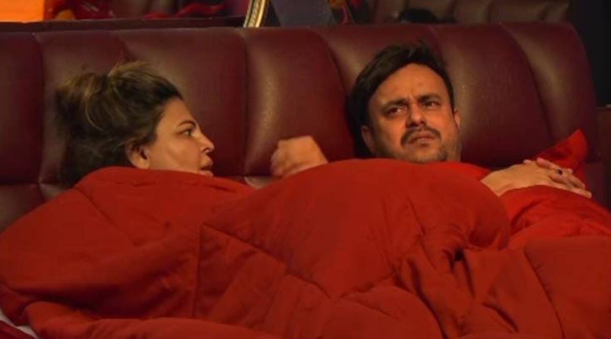 Rakhi Sawant fights with Ritesh