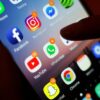 Russia restricts the use of social media