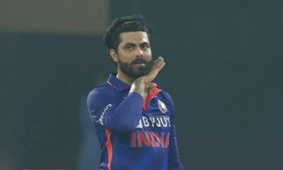Ravindra Jadeja performed a famous gesture from Allu Arjun's Pushpa
