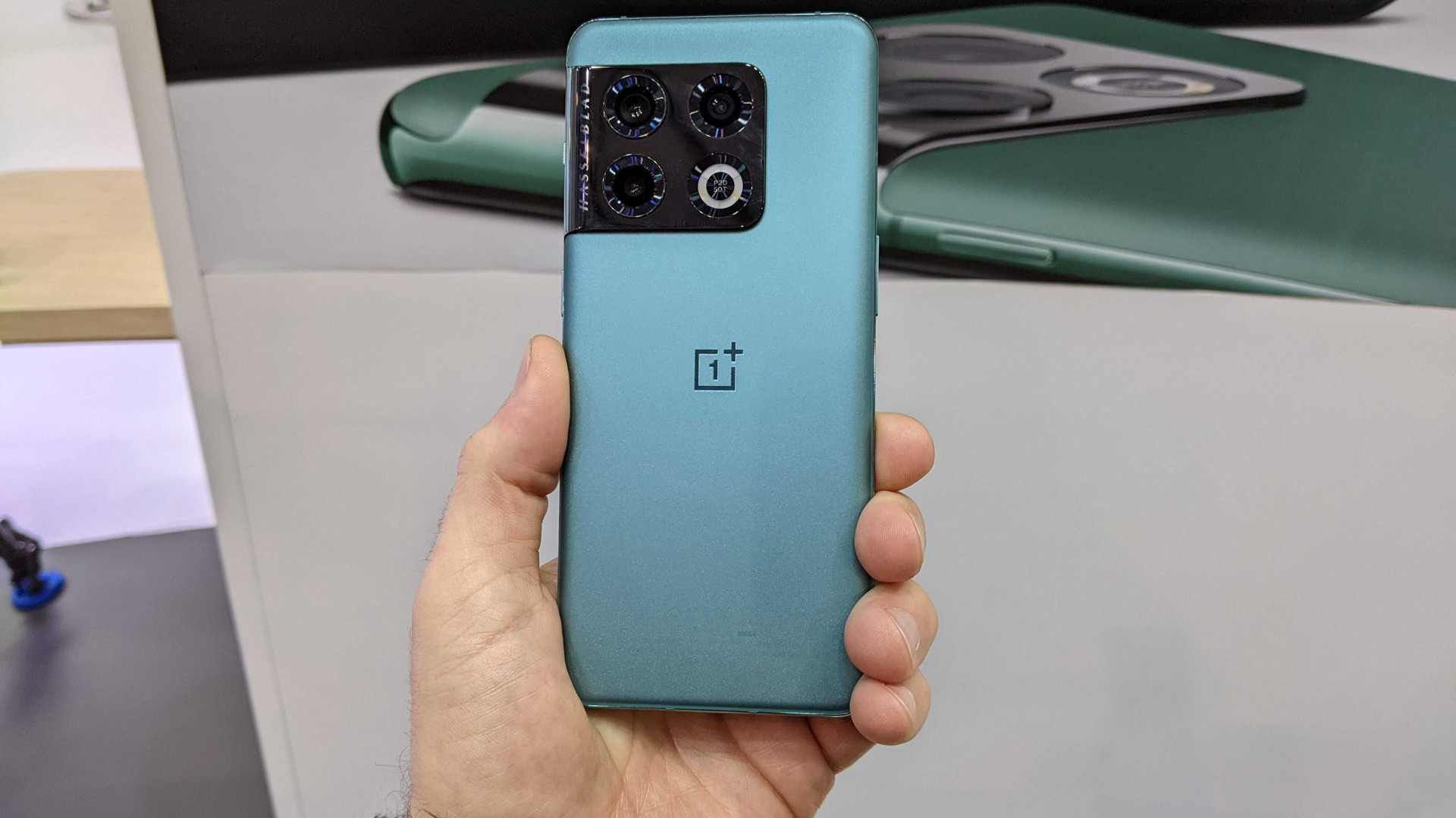 Renders of the OnePlus 10R