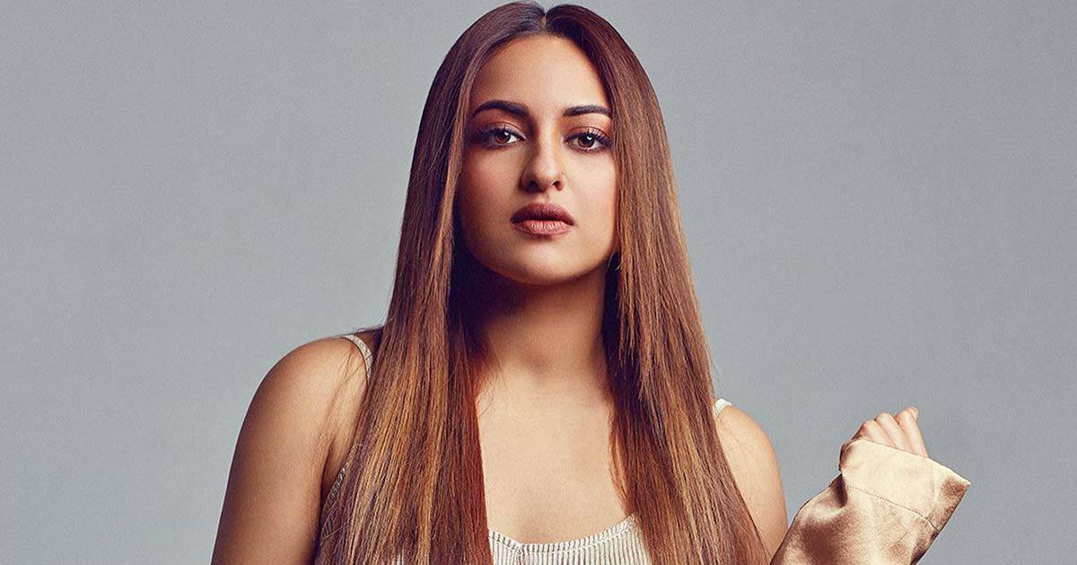 Sonakshi Sinha took to social media