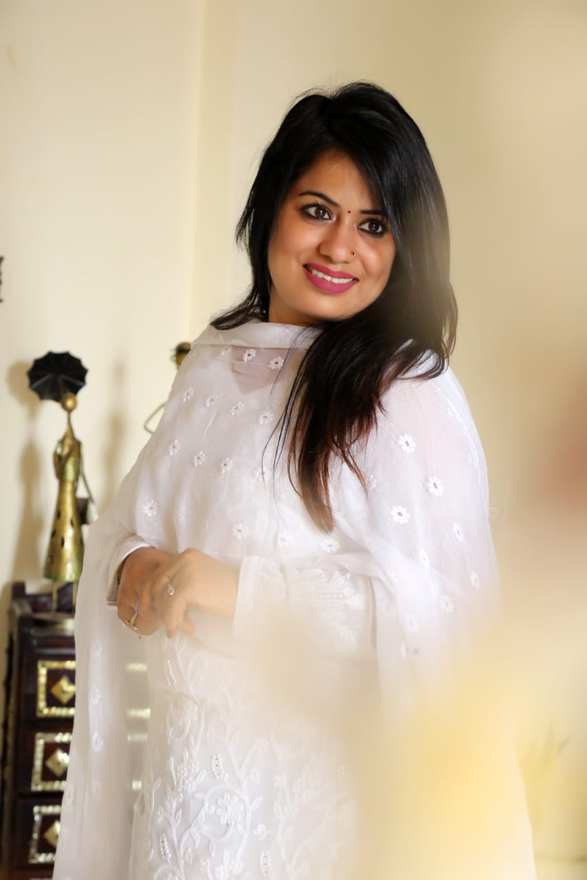 Famous poetess of India also master in anchoring, yashoda solanki