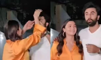 Ranbir Kapoor pushes Alia Bhatt's hand away