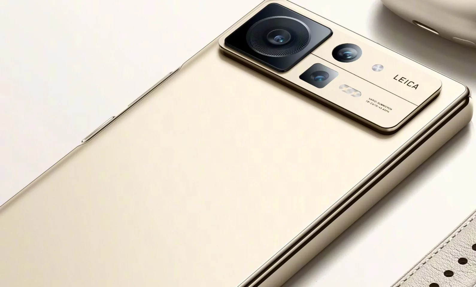 Xiaomi Outfolding Smartphone