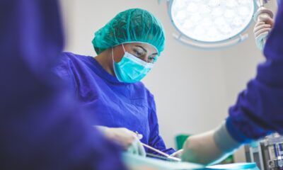 Jamnagar Doctor performs live surgery