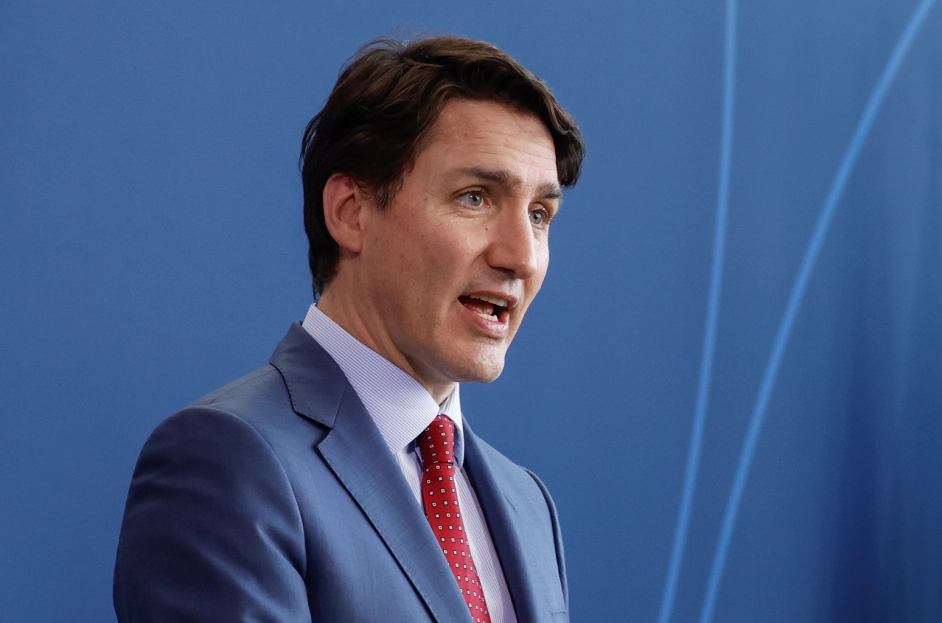 Canadian PM Justin Trudeau makes fun on TikTok ban