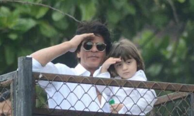 Shah Rukh Khan and Abram greet fans on Eid