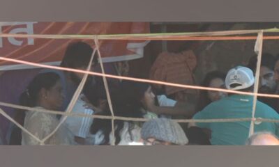 PT Usha with Protesting wrestlers