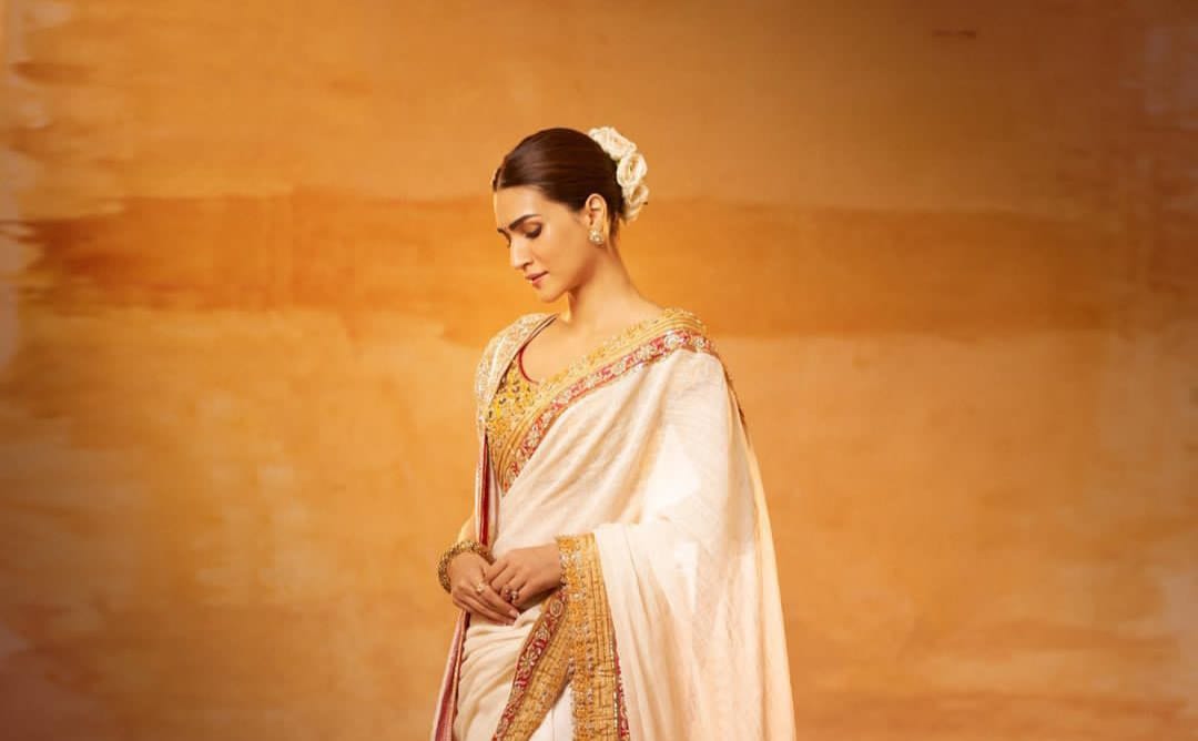 Kriti Sanon sari look at Adipurush trailer launch