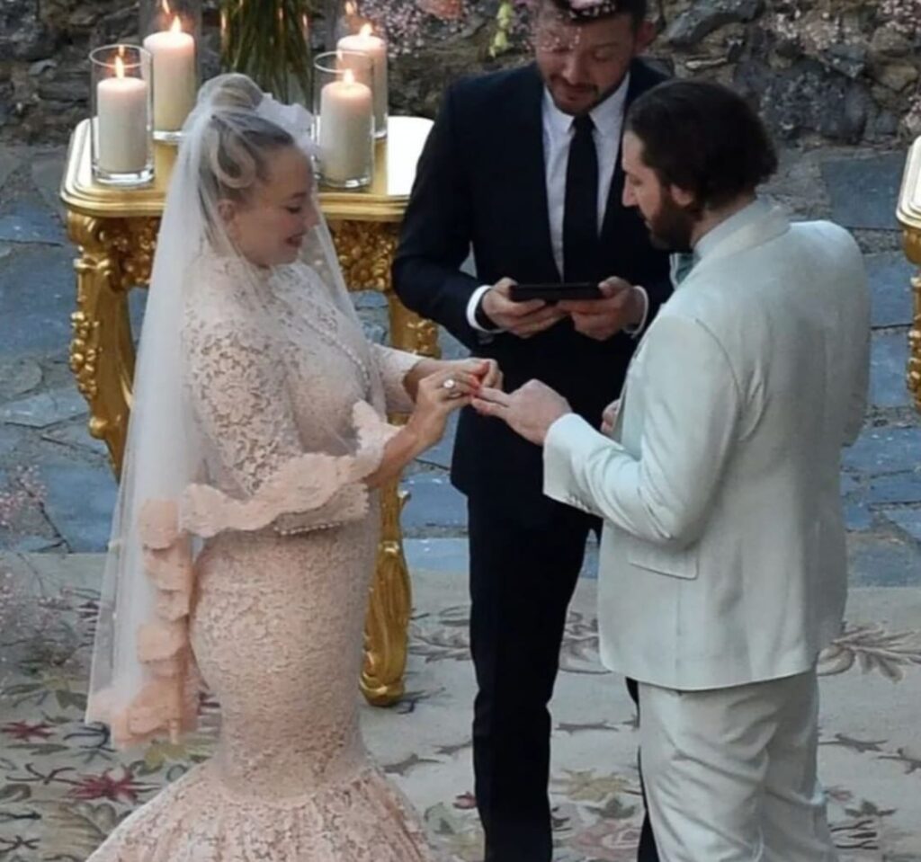 Image took from the Internet 