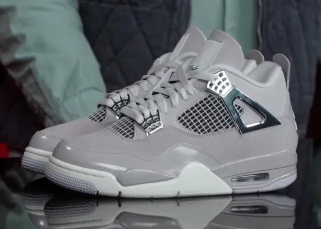 The first look of Air Jordan 4 “Frozen Moments” is out