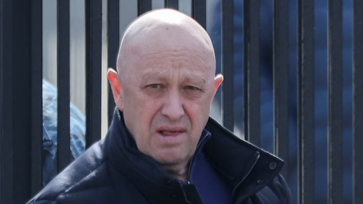 Prigozhin Stuns the world by standing against Putin
