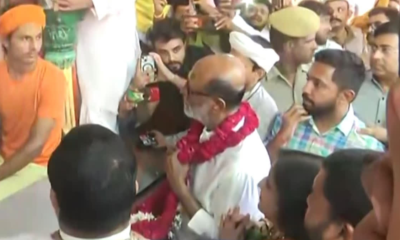 Rajinikanth visits Ayodhya with wife Latha