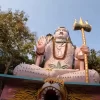 There is a massive Shiva statue in the Bhakti Dham amid natural beauty around Beran village near Himmatnagar in Sabarkantha. For Vishwakalyan, the lamp of Sava Man Ru is ignited here on Mahashivratri.