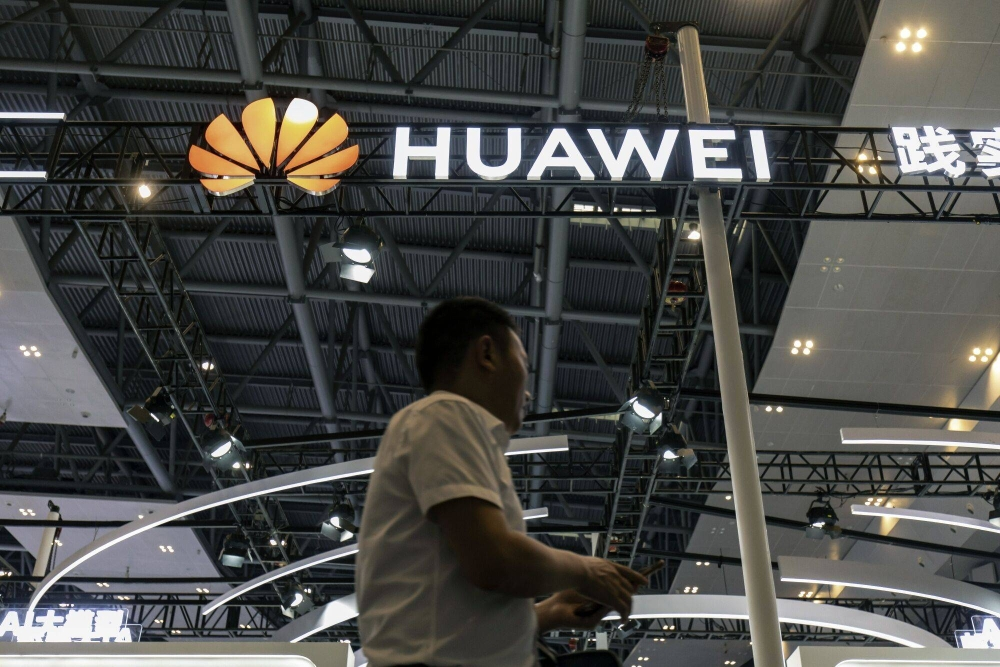 Intel successfully negotiated a challenge to suspend its chip sales to Huawei, ensuring the continuance of millions of dollars in transactions.