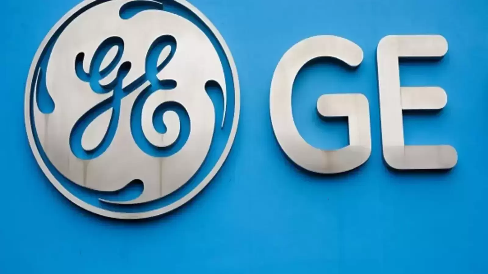 General Electric (GE) is apparently intending to decrease its workforce by 1,000 jobs at its renewable energy subsidiary, LM Wind Power.