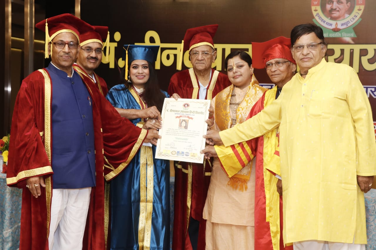 Yashoda Solanki incredible and exceptional contributions to the world of Hindi language