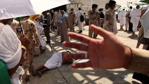 According to the Gujarat Haj Committee, about six Gujarati pilgrims died while completing Haj in Mecca.