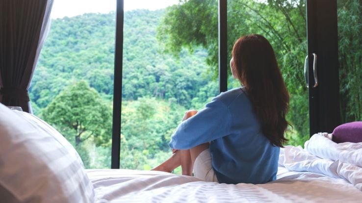 Swedish study links residential greenery to healthier ageing, especially among women.